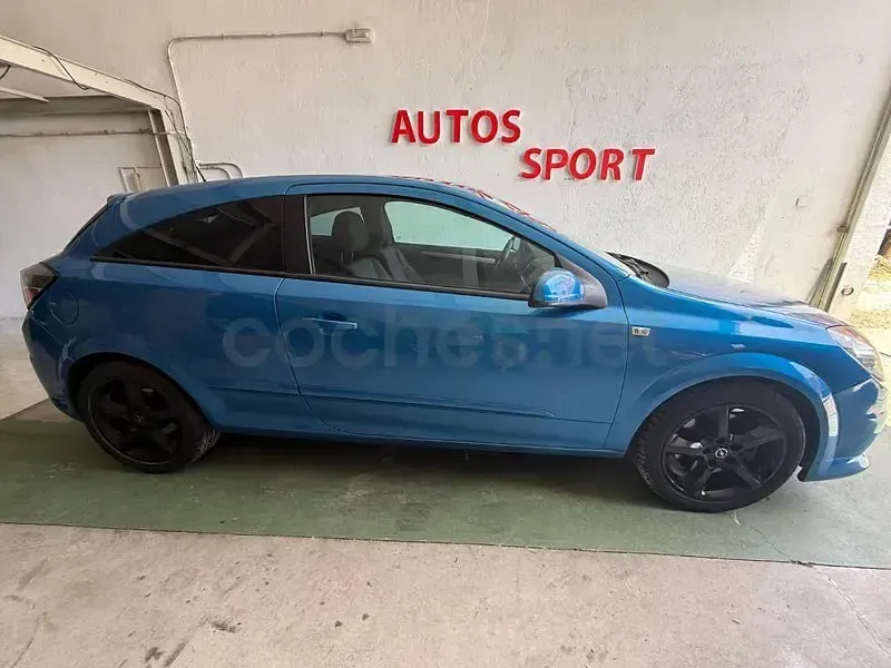 Usado Opel Astra GTC Sport 120 CV (88 kW) 2008 Azul Berlina
