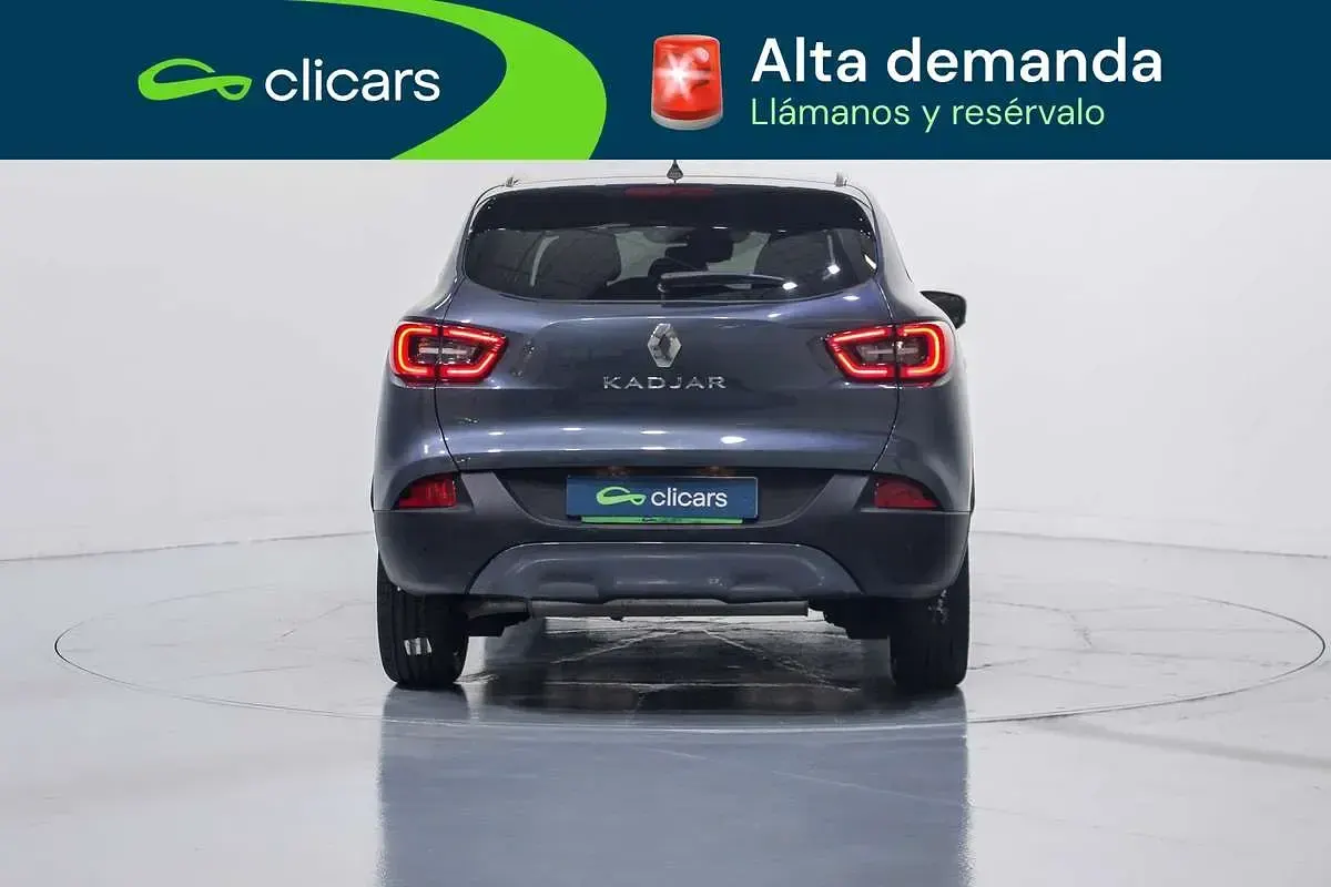 Usado Renault Kadjar XMOD 131 CV (96 kW) 2016 Gris SUV