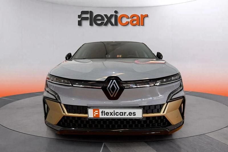 Usado Renault Megane E-Tech Techno 160 kW (218 CV) 2023 Gris Berlina