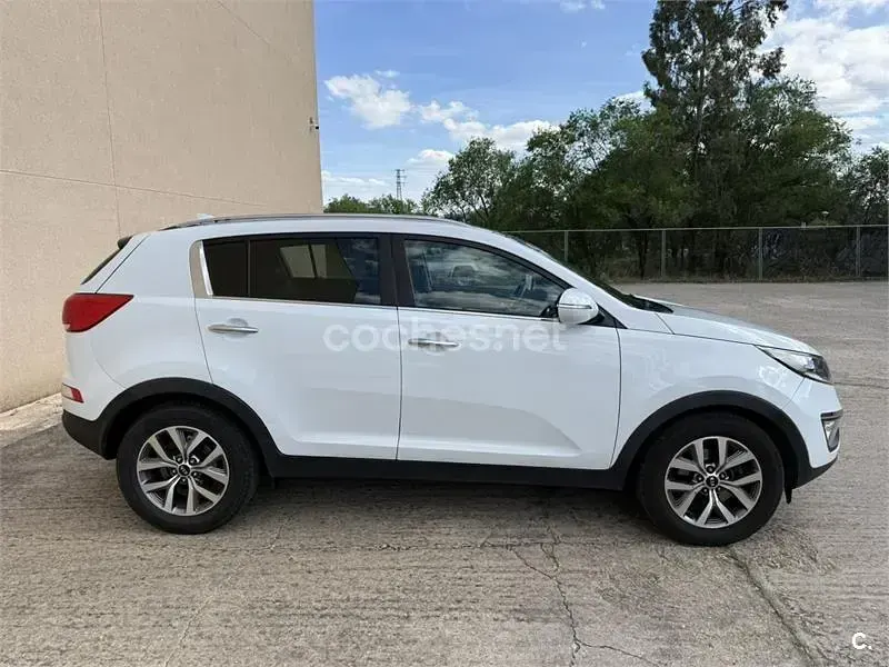 Usado Kia Sportage 115 CV (84 kW) 2015 Blanco SUV