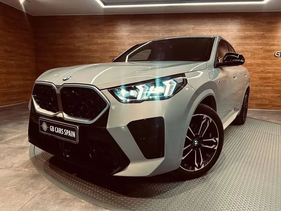 Usado BMW X2 150 CV (110 kW) 2024 Gris SUV