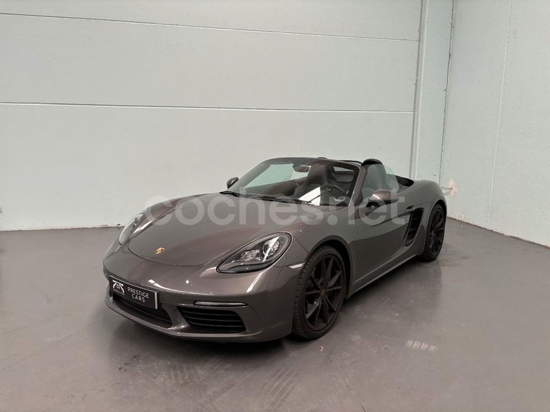 Gris / plata Usado 2016 Porsche 718 Boxster Descapotable | 55.990 € (Precio justo) - Imagen 1/4