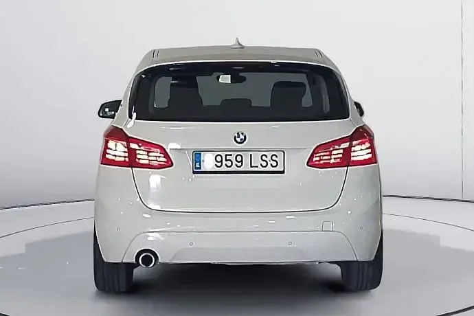 Usado BMW 225 Active Tourer iPerformance 224 CV (164 kW) 2018 Monovolumen
