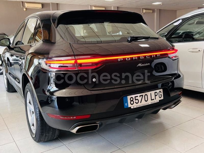 Usado Porsche Macan 245 CV (180 kW) 2021 Negro SUV