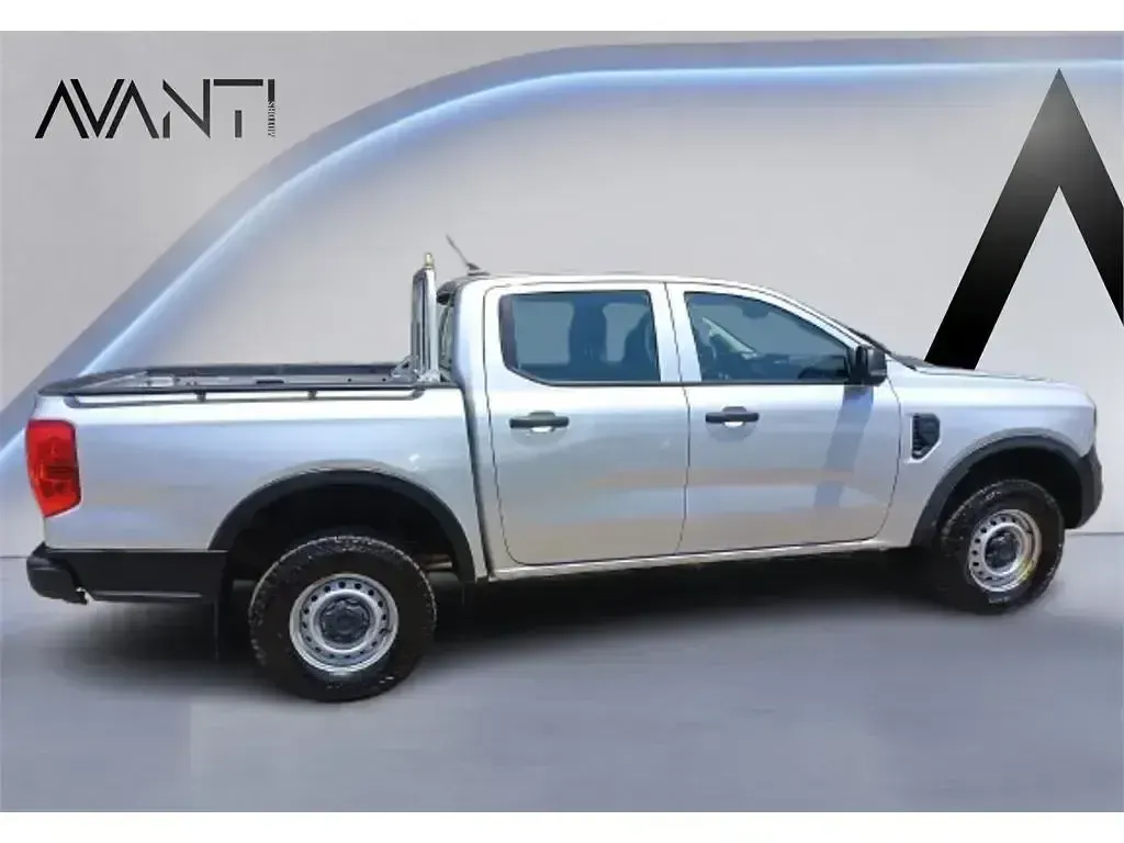 Usado Ford Ranger XL 170 CV (125 kW) 2023 Gris Pickup/Camioneta