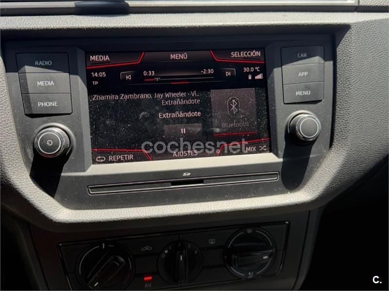 Usado Seat Ibiza Style 90 CV (66 kW) 2018 Beige Utilitario