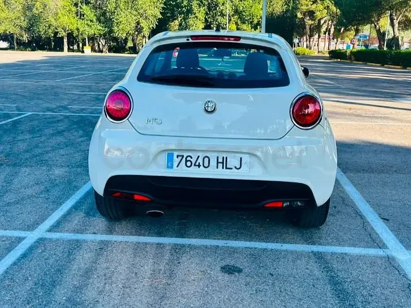 Usado Alfa Romeo MiTo 95 CV (69 kW) 2012 Blanco Utilitario