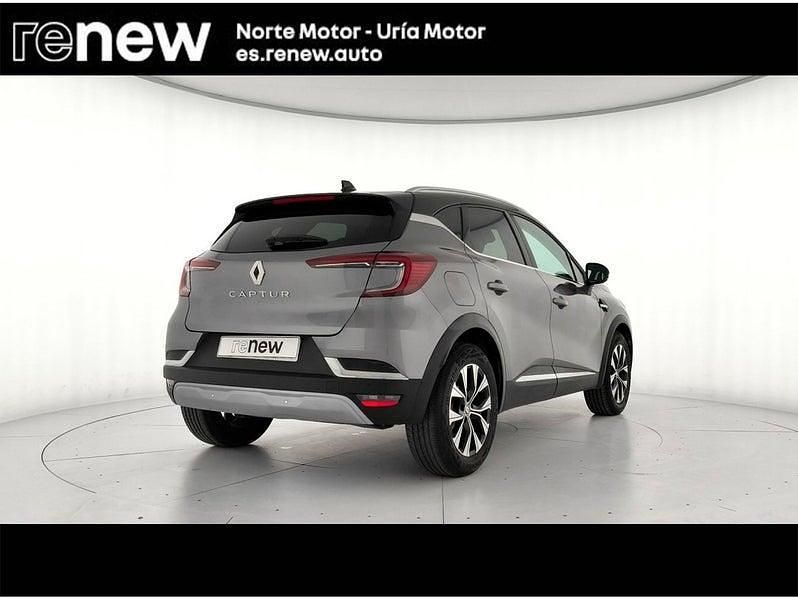 Usado Renault Captur Techno 140 CV (102 kW) 2023 Gris / plata SUV