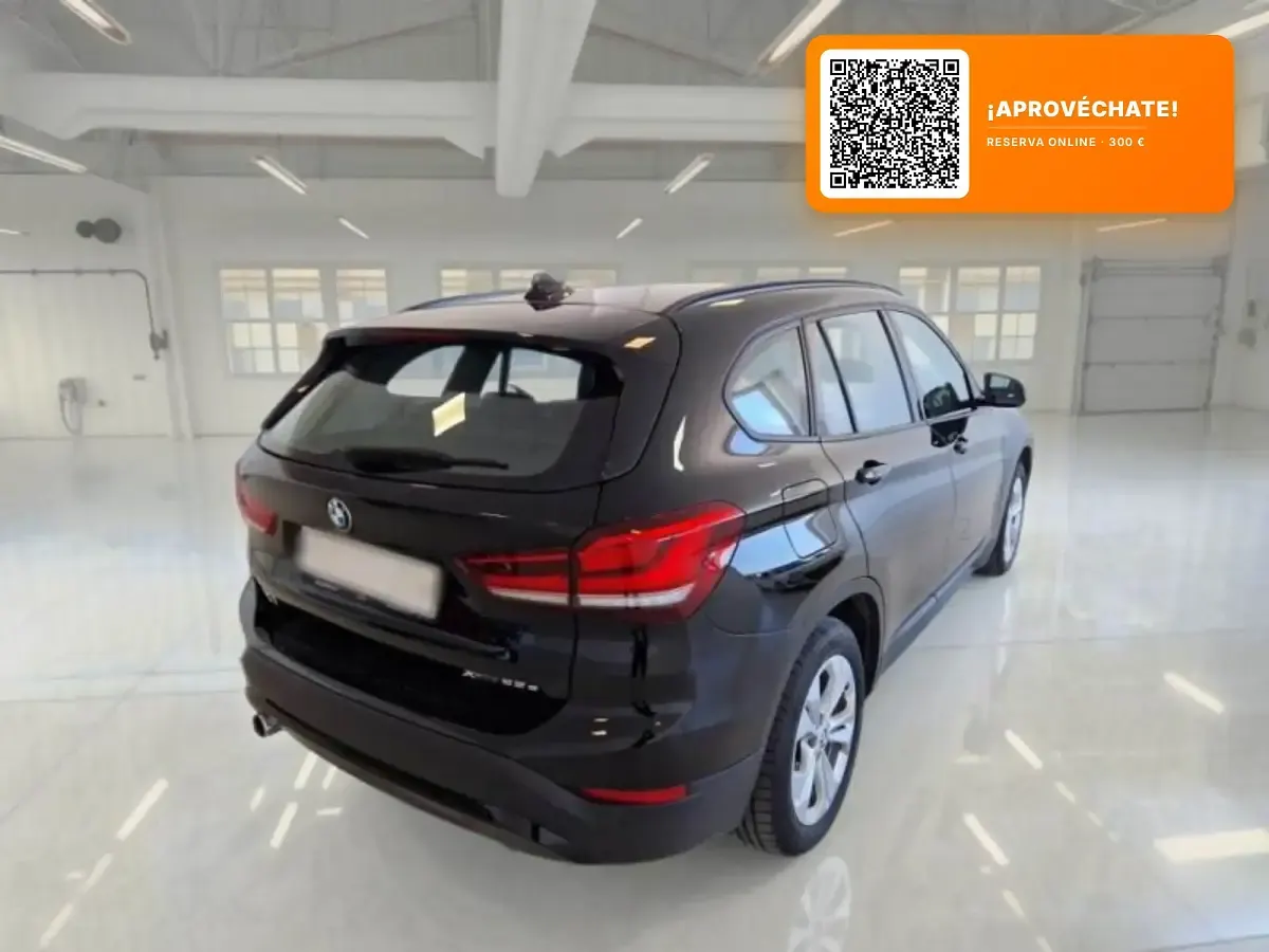 Usado BMW X1 Advantage 220 CV (161 kW) 2021 Azul SUV