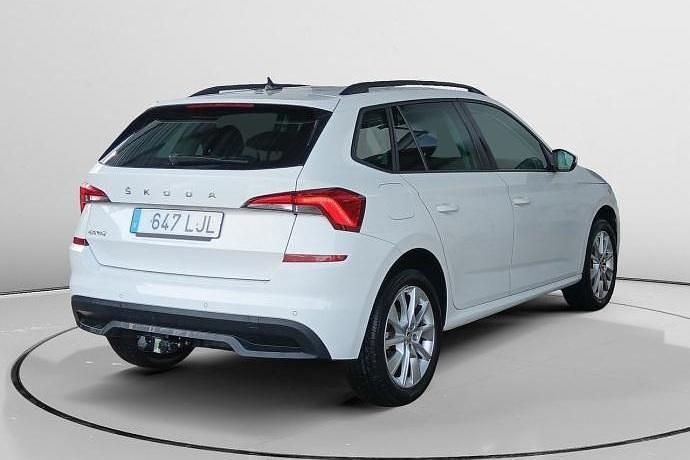 Usado Skoda Kamiq Active 116 CV (85 kW) 2020 SUV