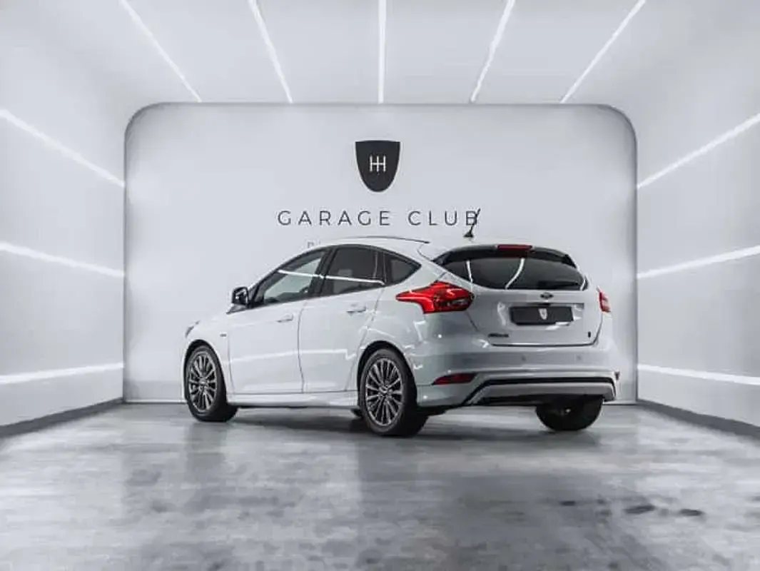 Usado Ford Focus ST-Line 120 CV (88 kW) 2017 Utilitario