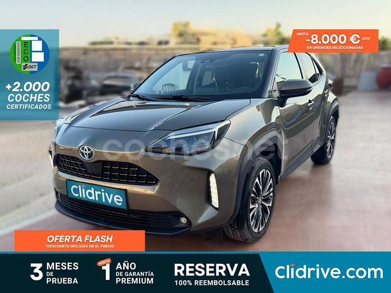 Gris / plata Usado 2021 Toyota Yaris Cross Plus SUV | 25.490 € (Precio justo) - Imagen 1/3