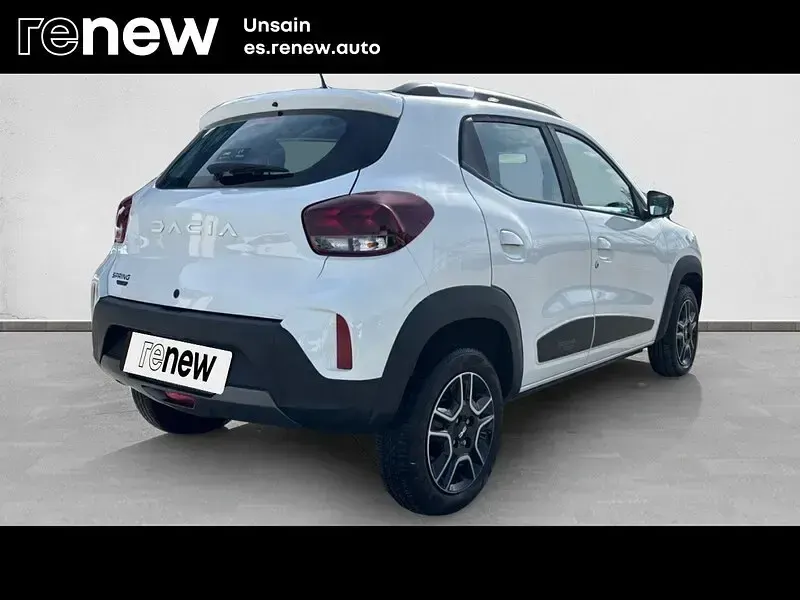 Usado Dacia Spring Essentiel 44 kW (61 CV) 2023 Blanco Utilitario