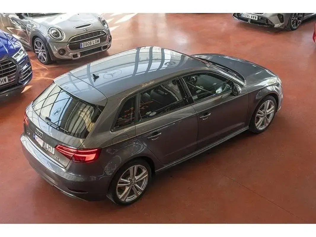 Usado Audi A3 Sportback e-tron S-Line 204 CV (150 kW) 2020 Gris Utilitario