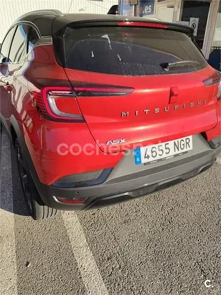 Usado Mitsubishi ASX 158 CV (116 kW) 2025 Rojo SUV