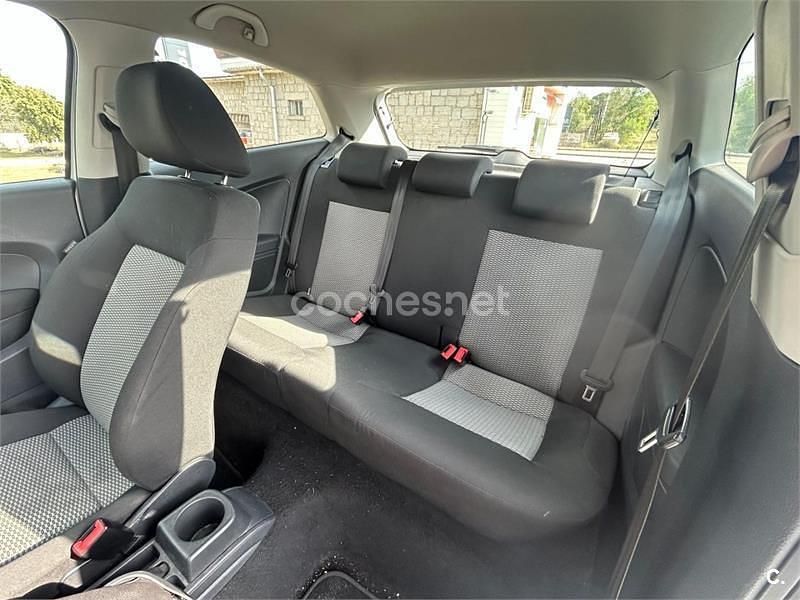 Usado VW Polo Advance 90 CV (66 kW) 2013 Blanco Utilitario