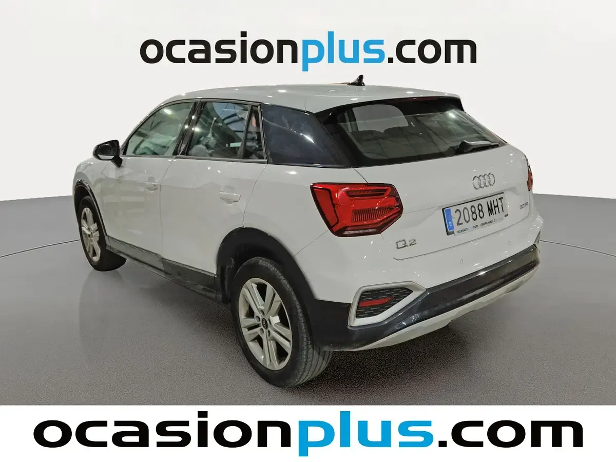 Usado Audi Q2 Advanced Plus 116 HP (85 kW) 2023 Branco SUV