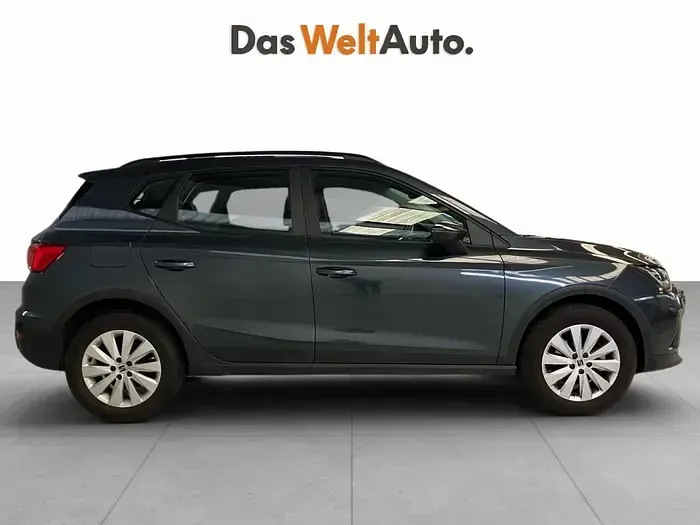 Usado Seat Arona Reference 95 CV (69 kW) 2024 Gris SUV