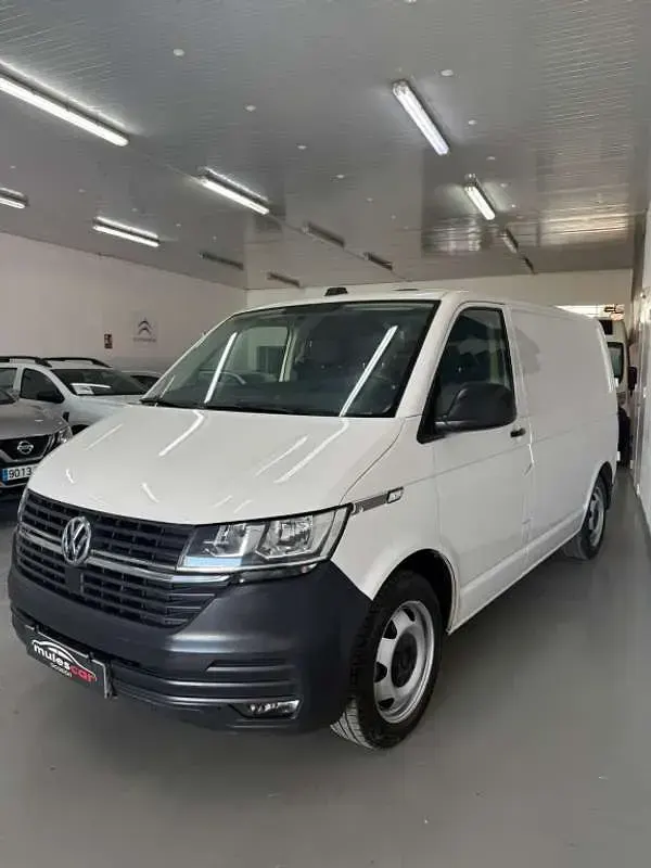 Usado VW Transporter 150 CV (110 kW) 2020 Blanco Van