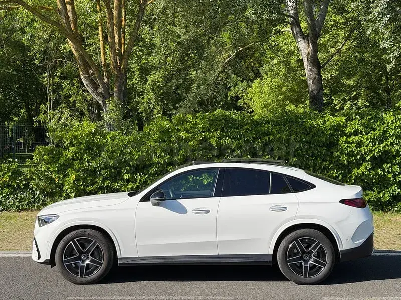 Usado Mercedes GLC220 197 CV (144 kW) 2025 Blanco SUV