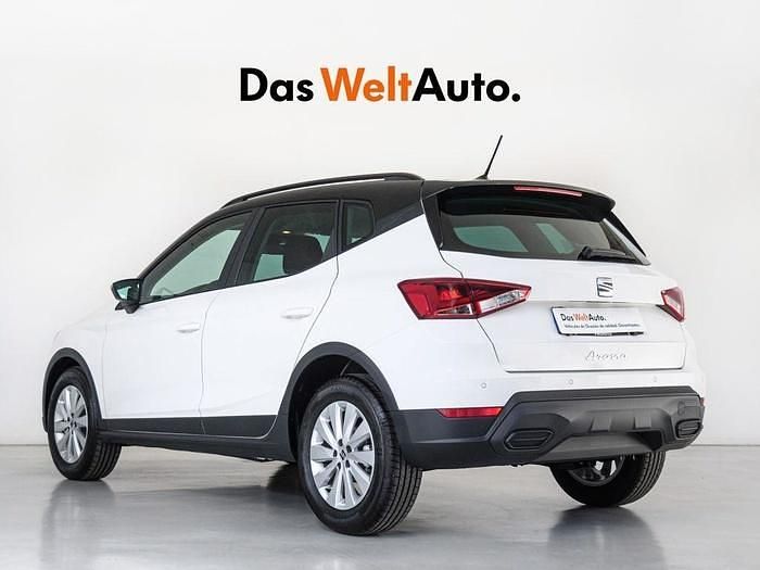 Blanco Nuevo 2025 Seat Arona Style SUV | 23.200 € (Un poco caro) - Imagen 1/4