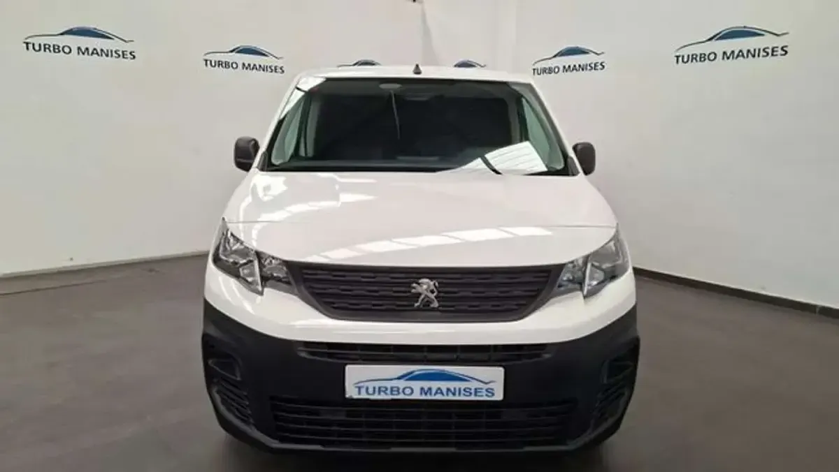 Usado Peugeot Partner 76 CV (55 kW) 2022 Blanco Monovolumen