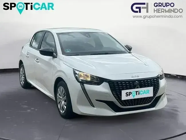 Usado Peugeot 208 Active 100 CV (73 kW) 2022 Blanco Utilitario