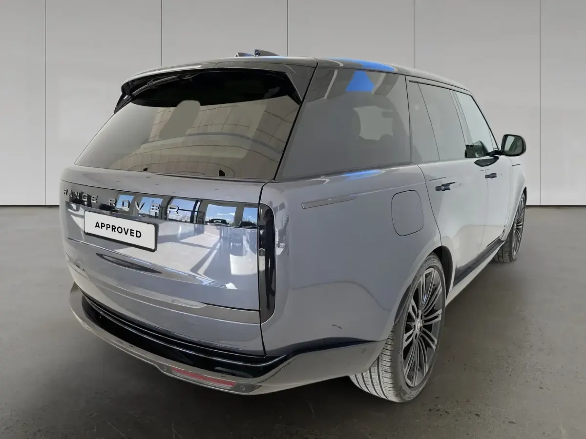 Usado Land Rover Range Rover Autobiography 530 CV (389 kW) 2025 Varesine blue SUV