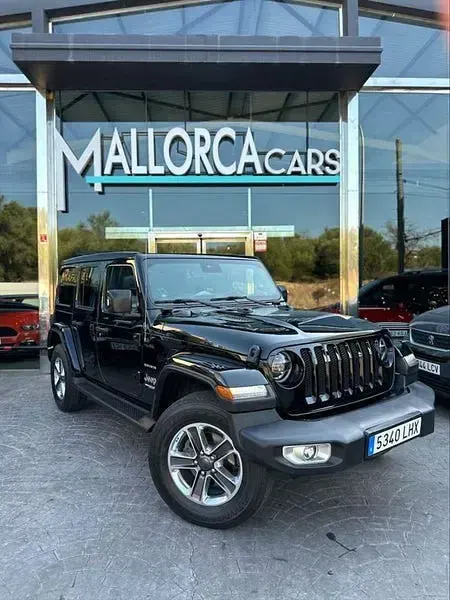 Usado Jeep Wrangler Sahara 200 CV (147 kW) 2020 Negro SUV