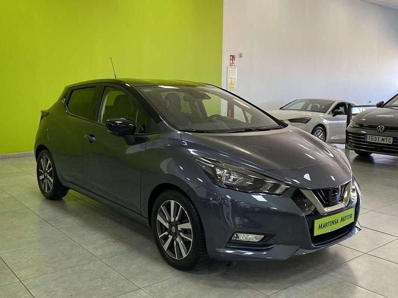 Usado Nissan Micra Tekna 92 CV (67 kW) 2022 Gris Utilitario