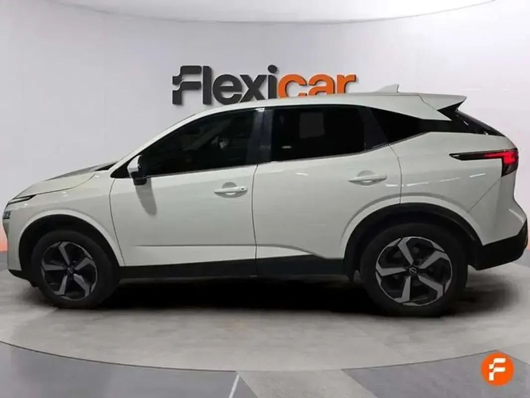 Usado Nissan Qashqai N-Connecta 158 CV (116 kW) 2023 Blanco SUV
