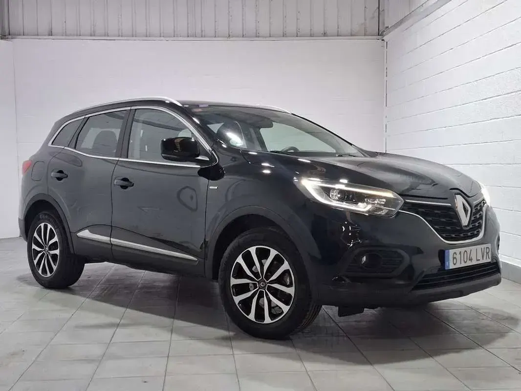 Usado Renault Kadjar LIMITED 140 CV (102 kW) 2021 Negro SUV