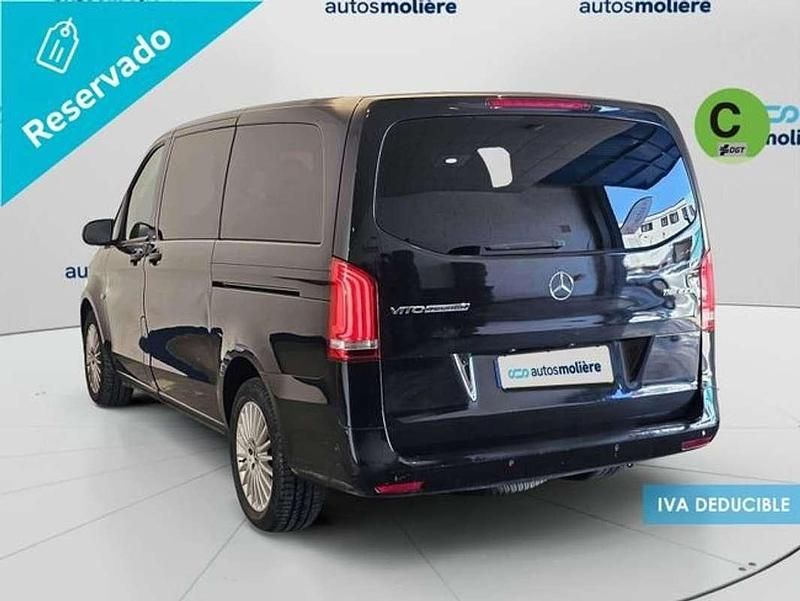 Usado Mercedes Vito 163 CV (119 kW) 2021 Negro Van