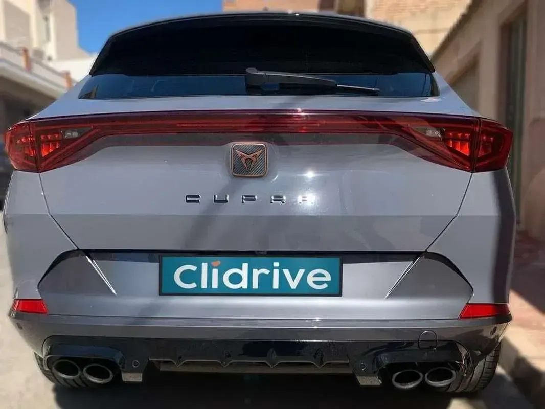 Usado Cupra Formentor VZ 310 CV (228 kW) 2021 Gris SUV
