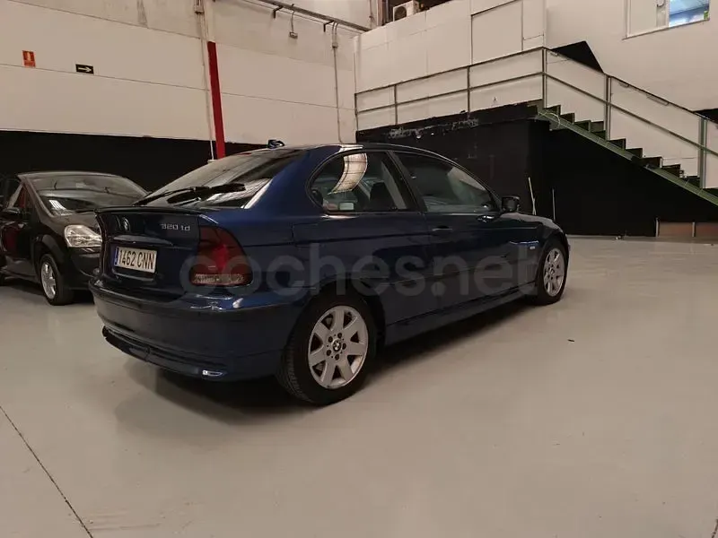 Occasion BMW 320 150 ch (110 kW) 2004 Bleue Berline
