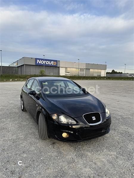 Occasion Seat Leon Style 105 PK (77 kW) 2013 Zwart Sedan
