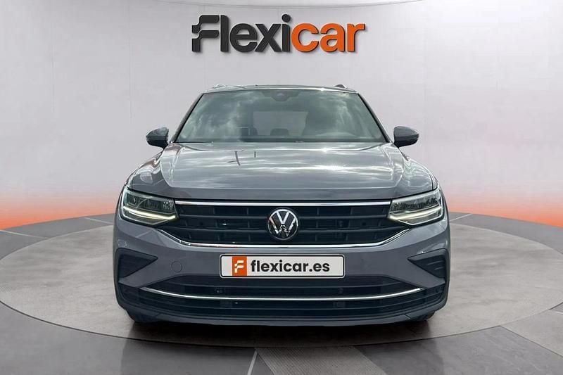 Usado VW Tiguan Allspace Advance 150 CV (110 kW) 2021 Gris SUV