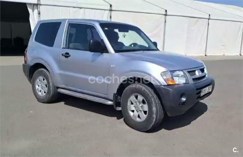 Gris / plata Usado 2005 Mitsubishi Montero SUV | 5500 € - Imagen 1/4