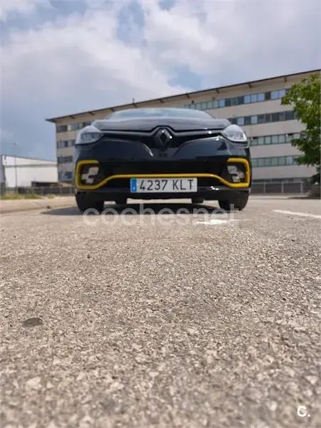 Usado Renault Clio IV Trophy 220 CV (161 kW) 2018 Negro Berlina