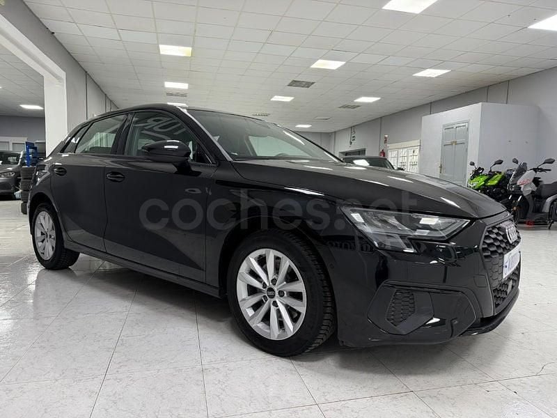 Käytetty Audi A3 116 HP (85 kW) 2021 Musta Sedan