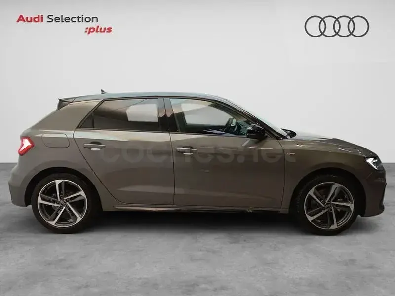 Usado Audi A1 Sportback 116 CV (85 kW) 2025 Gris / plata Utilitario