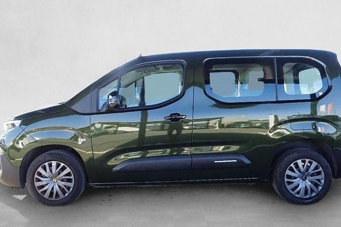 Usado Citroën Berlingo 100 CV (73 kW) 2025 Monovolumen
