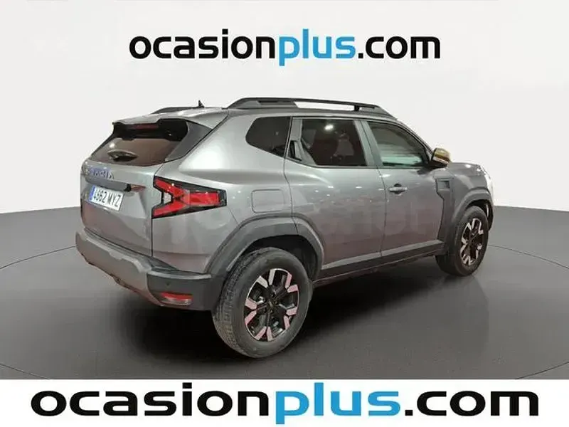 Usado Dacia Duster Extreme 130 CV (95 kW) 2025 Gris / plata SUV