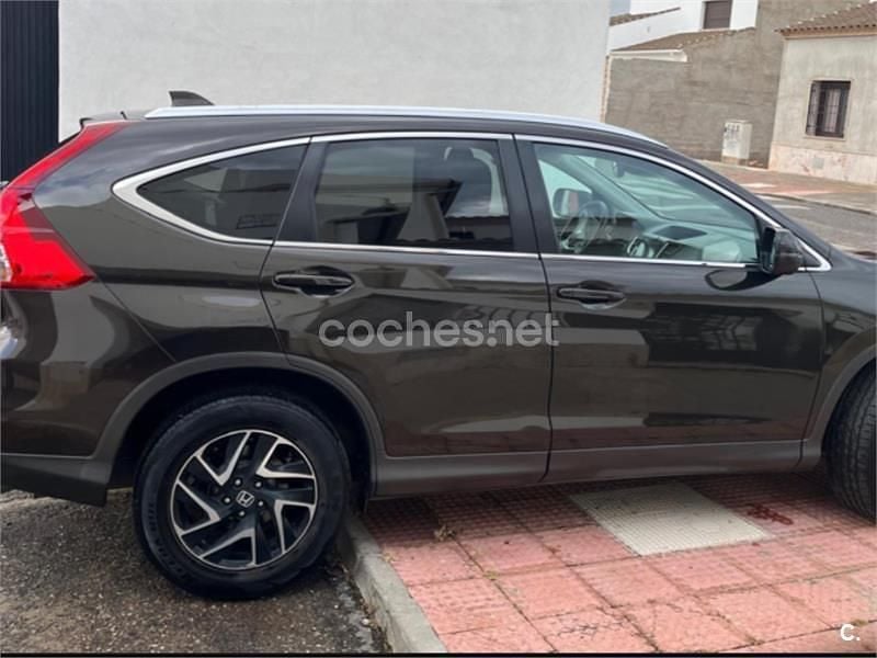 Usado Honda CR-V Elegance 120 CV (88 kW) 2018 Marrón SUV