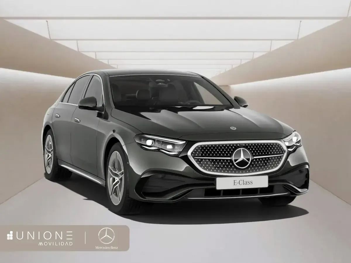 Nuevo Mercedes E220 194 CV (142 kW) 2026 Gris Berlina
