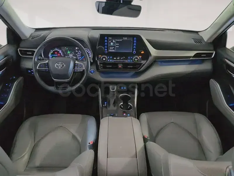 Usado Toyota Highlander Advance 246 CV (180 kW) 2022 Negro SUV