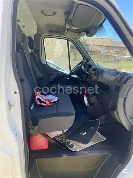 Usado Renault Master 125 CV (91 kW) 2011 Blanco Pickup/Camioneta