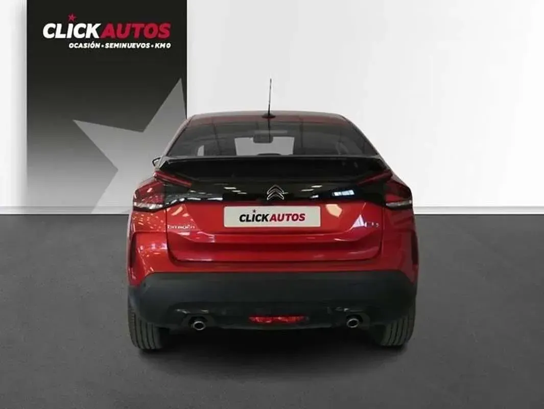 Usado Citroën C4 Feel 131 CV (96 kW) 2023 Rojo Utilitario