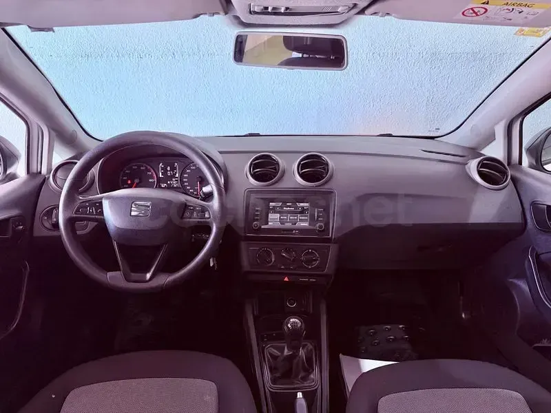 Käytetty Seat Ibiza CONNECT 90 HP (66 kW) 2016 Valkoinen Sedan