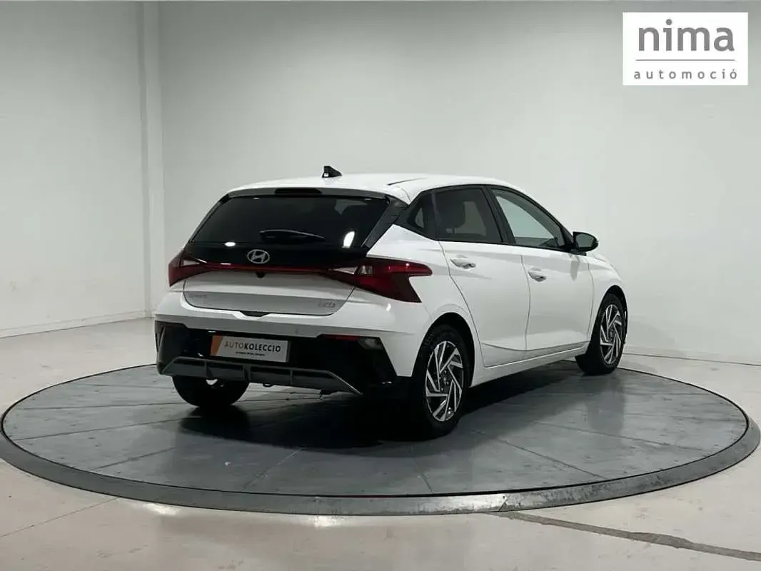 Usado Hyundai i20 101 CV (74 kW) 2025 Utilitario